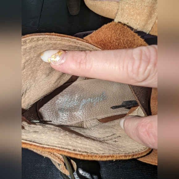 Free People Las Palmas distressed leather ankle boots size 5.5 - Picture 5 of 12